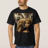 ダメージドール喫煙面白い人形の顔ミーム Tシャツ (正面)
