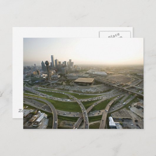 ダラスのダウンタウン、テキサス州の空中眺め ポストカード (正面/裏面)