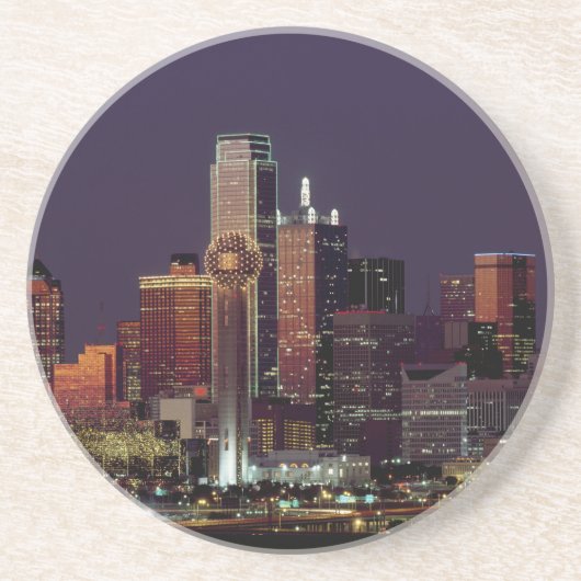 ダラスのテキサス州夜スカイライン コースター (正面)