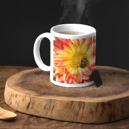 ダリアとアザミの忙しい蜂のマグカップ コーヒーマグカップ