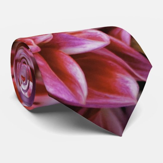 ダリアのタイ ネクタイ (ロール)