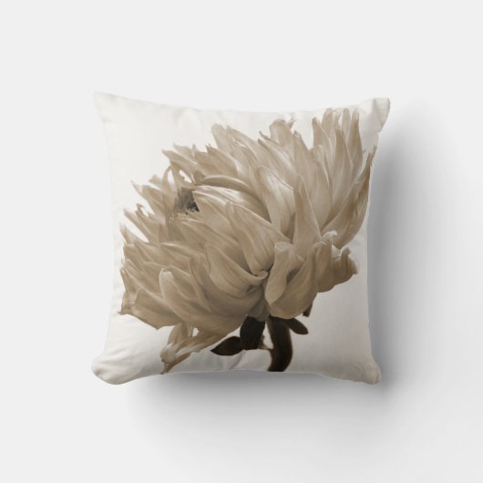 ダリアセピアプリント クッション (正面)