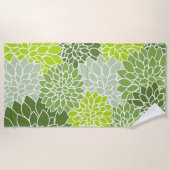 ダリア花、花のパターン、緑のダリア ビーチタオル (正面)