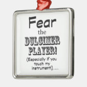 ダルシマー選手を恐れる メタルオーナメント (左)