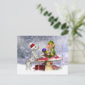 ダルマチアの子犬と小妖精や小人付きホリデーカード シーズンポストカード (スタンド正面)