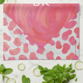 ダルマチアンピンクと白とモノグラム キッチンタオル (折り畳み)