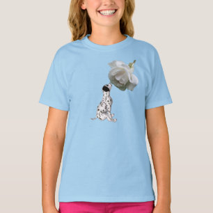 ダルマティアンの子犬と白いバラ動物 Tシャツ