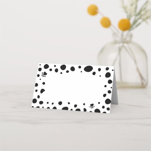 ダルマティアンスポット誕生日フードテント プレイスカード (裏面)