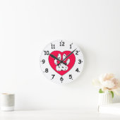 ダルマティアンポープリントイン赤いハート ラウンド壁時計 (ホーム)
