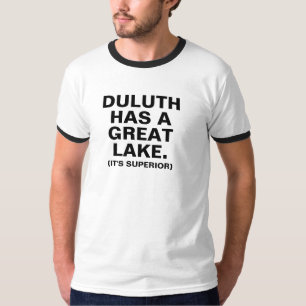 ダルースにあります素晴らしい湖(優秀です)が Tシャツ