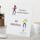 ダンサーとして多才になる 台座サイン (インサイチュ)