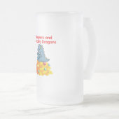 ダンジョンズと愛らしいドラゴンズ、つや消しガラスビール  フロストグラスビールジョッキ (正面右)