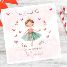 ダンスと回転かわいいバレリーナのバレエの子供の誕生日