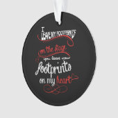 ダンスの先生-ハートの足跡 オーナメント (正面)