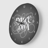 ダンスの花型女性歌手 ラージ壁時計 (傾斜)