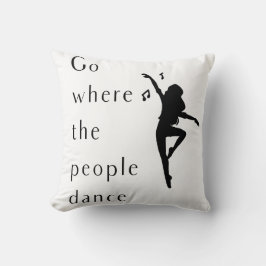 ダンスシャツが人々の踊る場所へ クッション