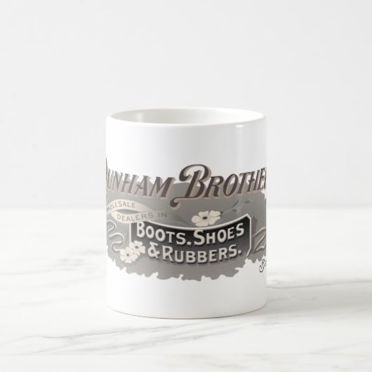 ダンハム・ブラザーズ。ブーツ、シューズ、ゴム製のマグ コーヒーマグカップ (中央)