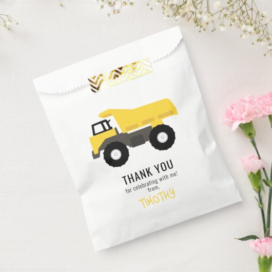 ダンプトラック建築トラック誕生日パーティー フェイバーバッグ (封をした状態)