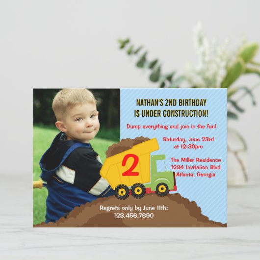 ダンプトラック建築男の子の誕生日パーティー写真 招待状 (スタンド正面)