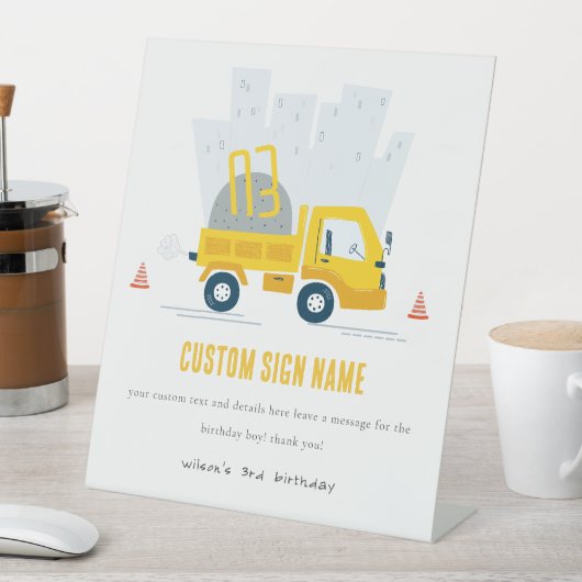 ダンプトラック建築車の誕生日パーティー 台座サイン (インサイチュ)