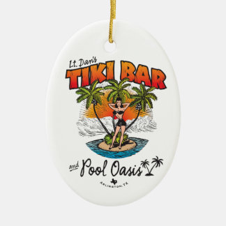 ダンTiki Bar Lt及びプールのオアシスのビキニの可愛い人 セラミックオーナメント