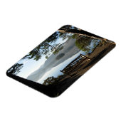 ダーウェントーターのフライヤーズクラッグ マグネット (左側)