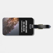 ダークなレーンの塵のクロスCentaurus銀河系。 ラゲッジタグ (裏面横)