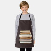 ダークアカデミアアンティーク書 エプロン (着用した状態)