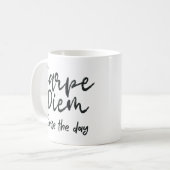 ダークアカデミアカルペディエムヴィンテージタイポグラフィ コーヒーマグカップ (正面左)