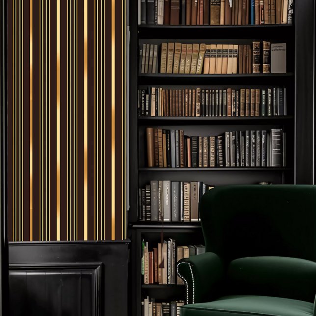 ダークアカデミアブラウンと金ゴールドストライプの 壁紙 (Dark Academia Brown and Gold Striped Wallpaper in a library.)