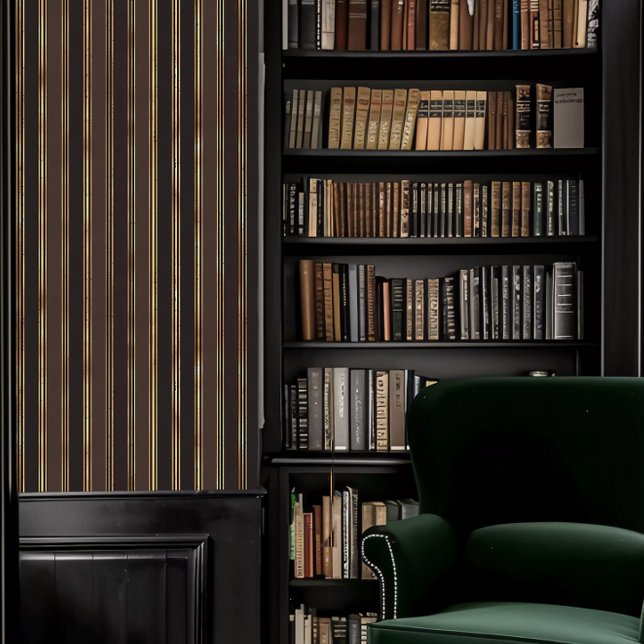 ダークアカデミア交互ブラウンズと金ゴールド ストライプの 壁紙 (Dark Academia Alternating Browns and Gold Striped Wallpaper in a library.)