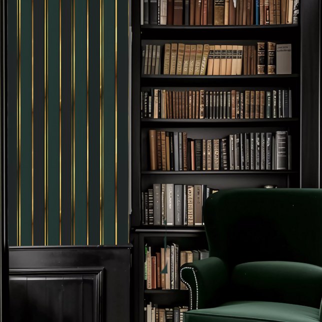 ダークアカデミエメラルドグリーンと金ゴールドストライプ 壁紙 (Dark Academia Emerald Green and Gold Stripes Wallpaper in a library.)