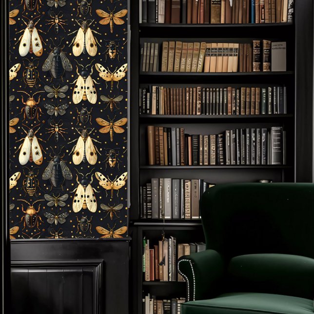 ダークアカデミクリームと黒い昆虫 壁紙 (Dark Academia Cream and Black Insects Wallpaper in a library.)