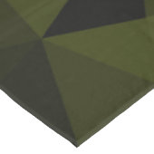 ダークアーミーの緑の黒いジオメトリックメッシュパターカッコいいン テーブルクロス (アングル)