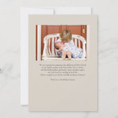 ダークア男女兼用ーチ写真の誕生のお知らせ 招待状 (裏面)