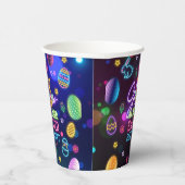 ダークイースターエッグの狩りパーティーカップで輝く 紙コップ (右)