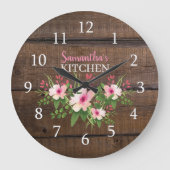 ダークウッドパーソナライズされたとピンクのフローラキッチン ラージ壁時計 (正面)