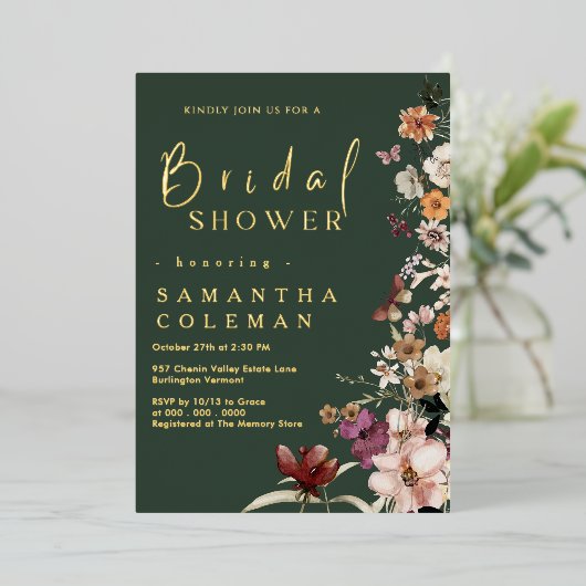 ダークエレガントグリーンワイルドフラワーボホブライダルシャワー 箔招待状 (立ち正面)