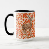 ダークオーランの装飾的なオークのダマスク模様の鹿 マグカップ (左)