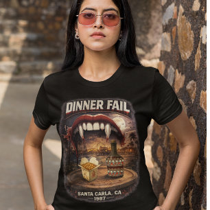 ダークカラーのスリムフィット レディース Bella+Canvas ディナーフェイル Tシャツ