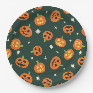 ダークグリーンに散らばるハロウィンのカボチャ模様 ペーパープレート