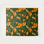 ダークグリーンのカリフォルニアケシと蛾 タペストリー (正面(横))