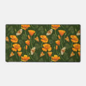 ダークグリーンのカリフォルニアケシと蛾 デスクマット (正面)