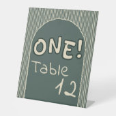 ダークグリーンのストライプ 1歳の誕生日 テーブルナンバー 台座サイン (正面)