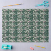 ダークグリーンのピンクのホリーベリーと葉 薄葉紙 (クラフト)