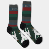 ダークグリーンの「Fleece Navidad」羊のユーモラスなクリスマス柄 ソックス (右)