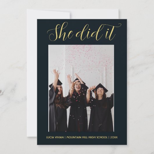 ダークグリーンテーマタイポグラフィ写真卒業 招待状 (正面)