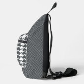 ダークグレーのヘリンボーンと織り模様 スリングバッグ (右)