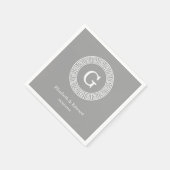 ダークグレーウィットギリシャ鍵ランドフレームイニシャルモノグラム スタンダードカクテルナプキン (角)