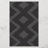 ダークグレーデザイナーフライヤーのイカットパターン チラシ (裏面)